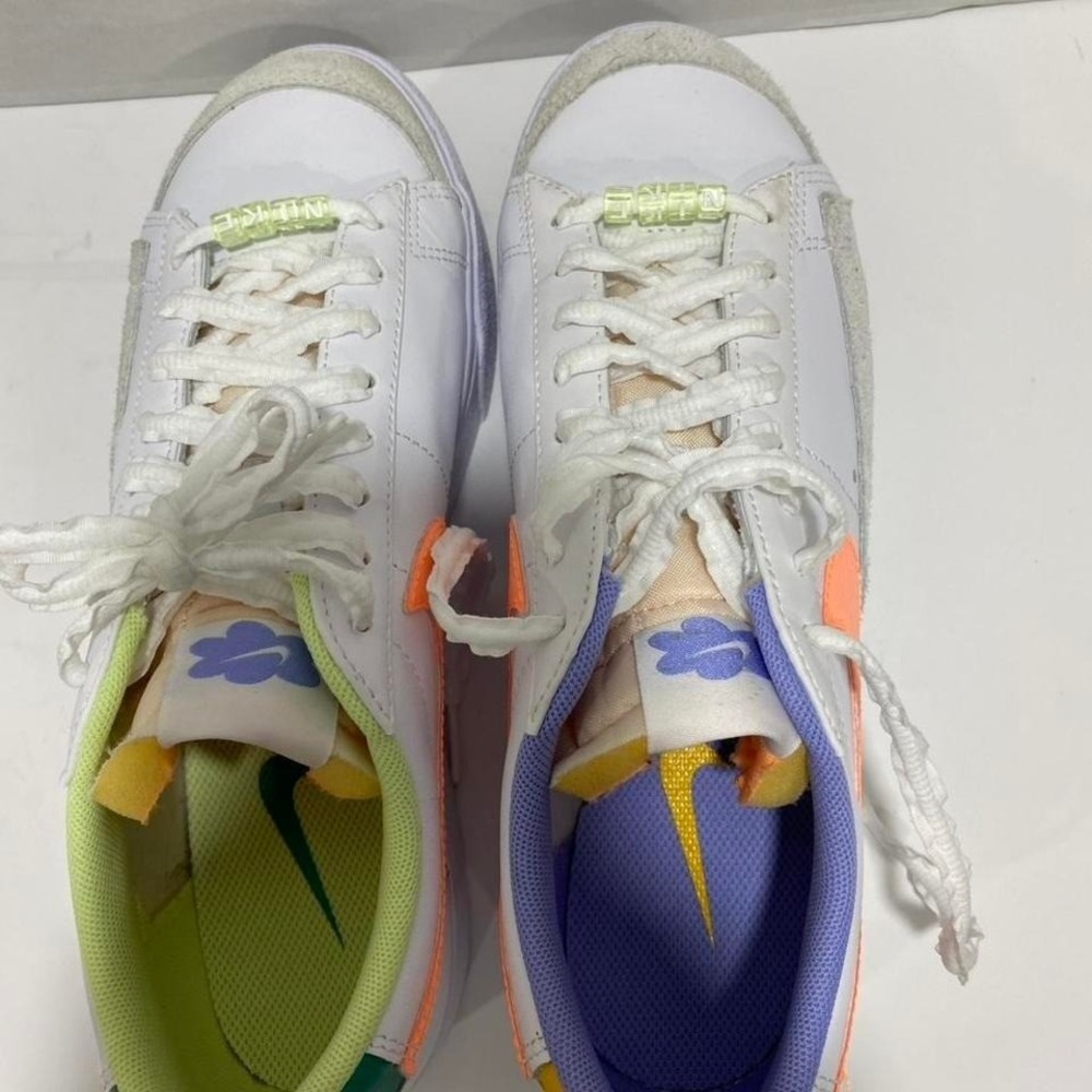 Nike Blazer Low white trainers women size 9. SKU687 #sneakers #lifestyle